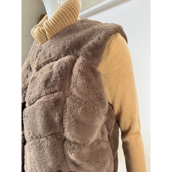 Love Token Faux Fur Vest L Soft Polyester Lining - Picture 16 of 16